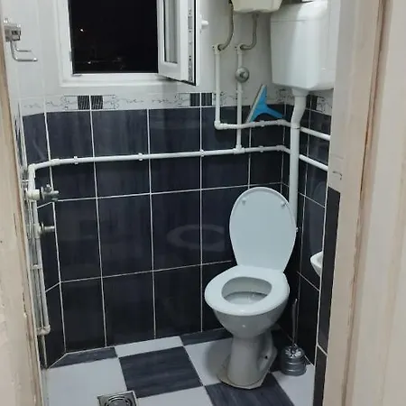Small Private Bathroom Wi-fi