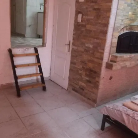 Small Private Bathroom Wi-fi Belgrad