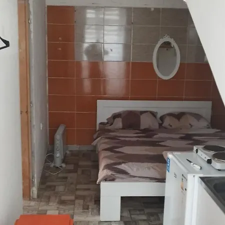 Small Private Bathroom Wi-fi Lägenhet *